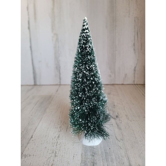 Dept 56 tree snow bristled tree Village accessory xmas - Picture 1 of 5